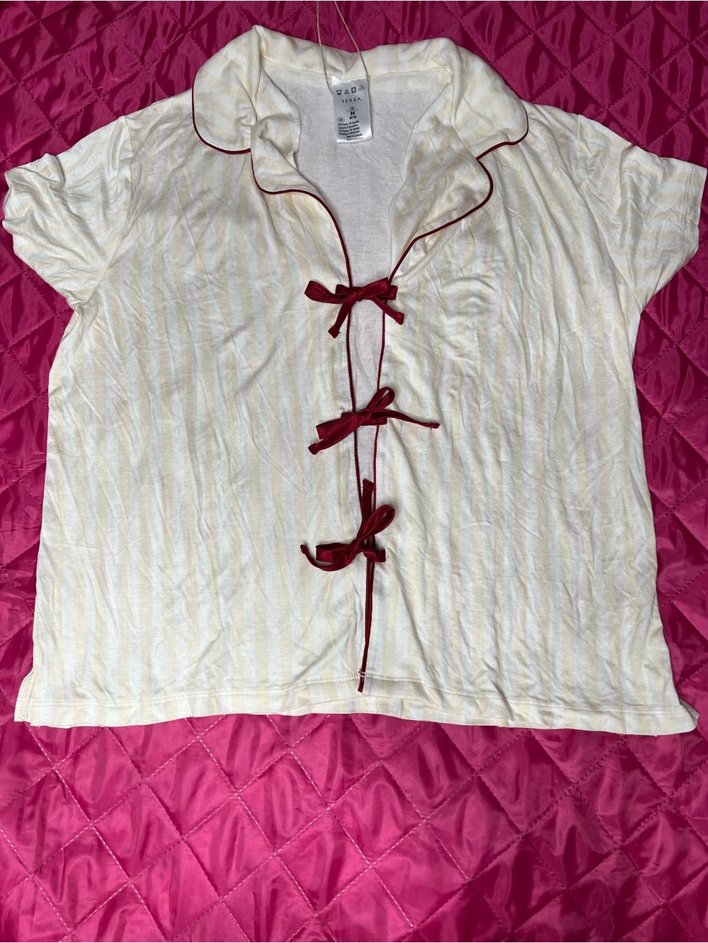 Cream Short Sleeve with bows